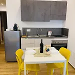 Apartment Trase & Isse Bari