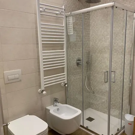 Trase & Isse Apartman Bari
